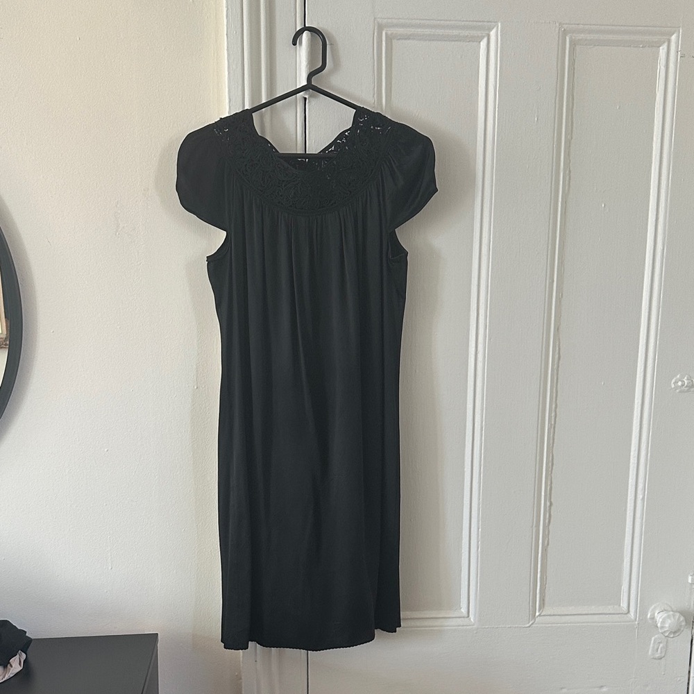 Elie Tahari Little Black Dress